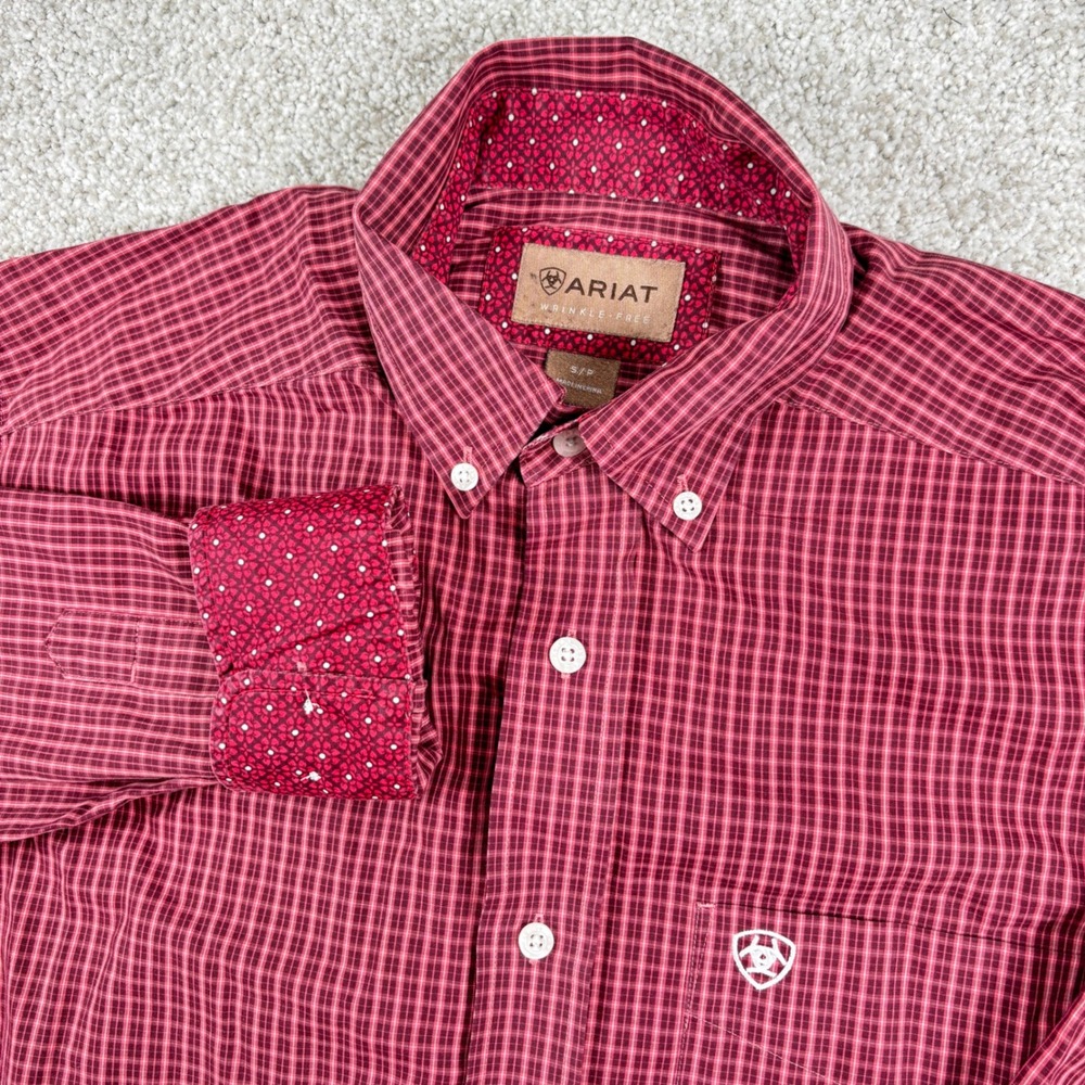 Ariat Button Down Shirt Mens Small Red Plaid Wrinkle Free Long Sleeve Western
